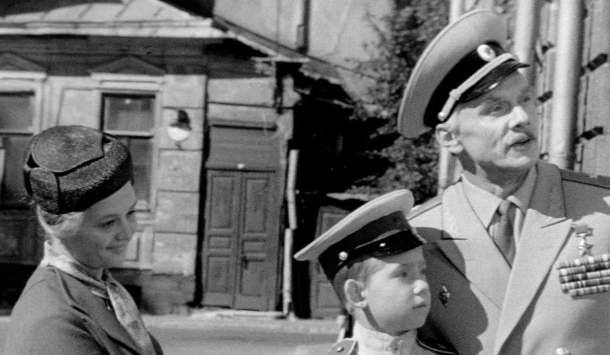 Киностудия Горького устраивает экскурсию в честь юбилея Победы