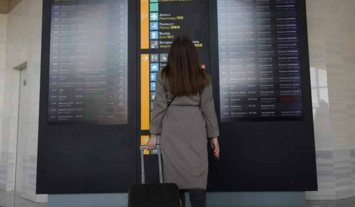 В аэропорту Кольцово Екатеринбурга задержаны 13 рейсов