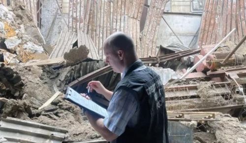 В Нижнем Тагиле во время обрушения крыши в колонии погиб рабочий