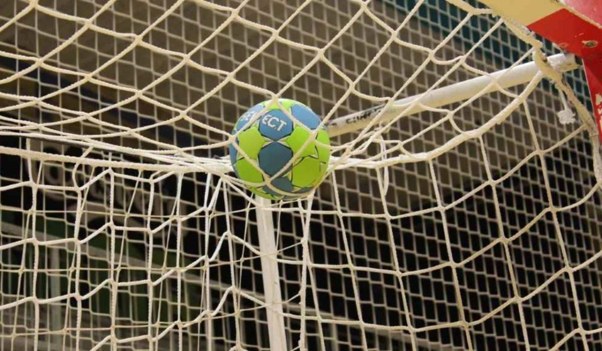 &quot;Зенит&quot; одержал победу в чемпионате России по гандболу