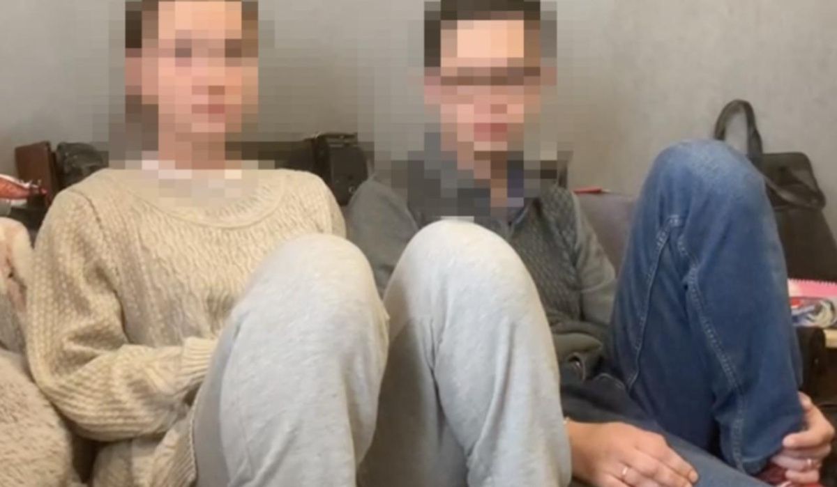 В Свердловской области задержали супругов за государственную измену 