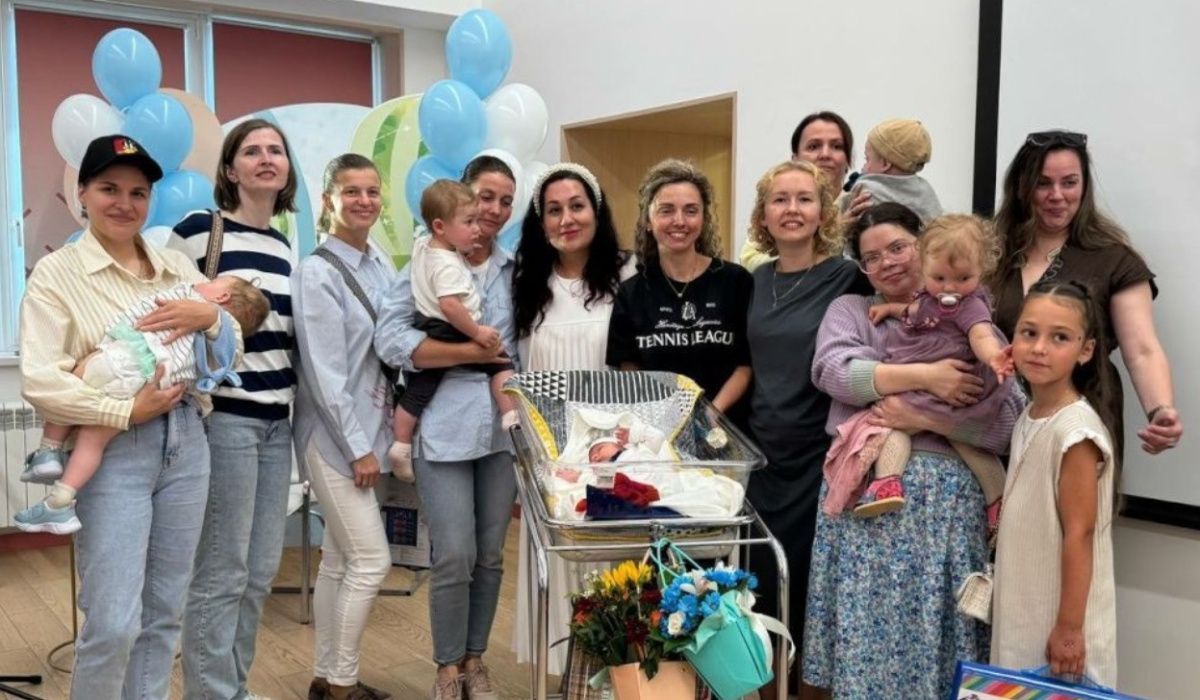 В Петербурге стартует «Школа материнства» для слабослышащих женщин