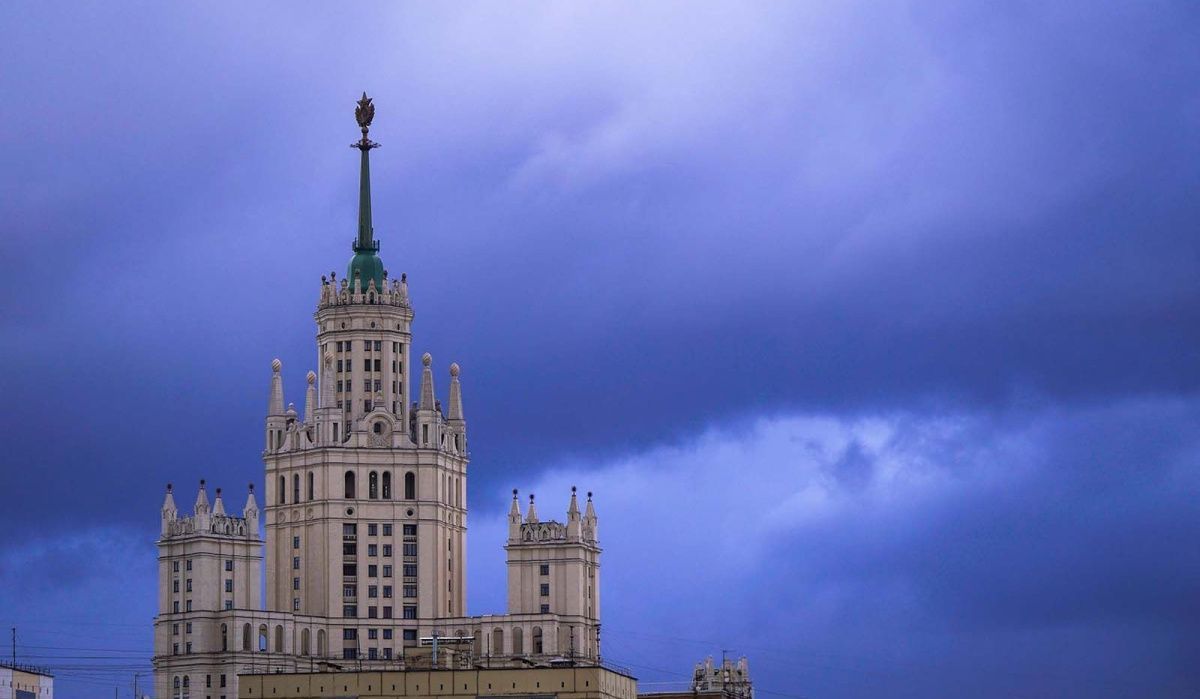 В столице ожидается гроза с градом и сильным ветром