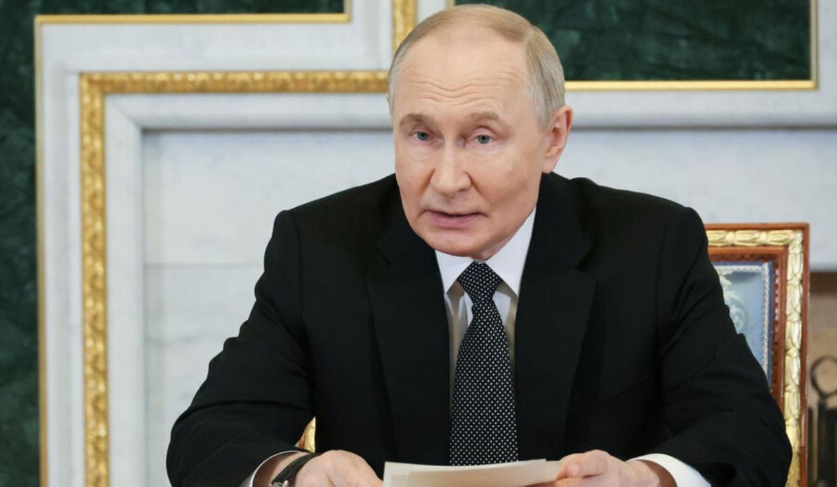 Опрос показал, сколько россиян одобряют работу Путина