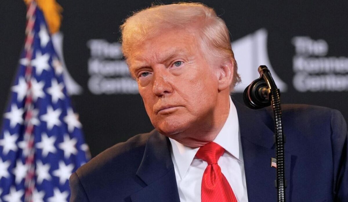 Трамп заявил о наличии &quot;фазы два и три&quot; в планах против России