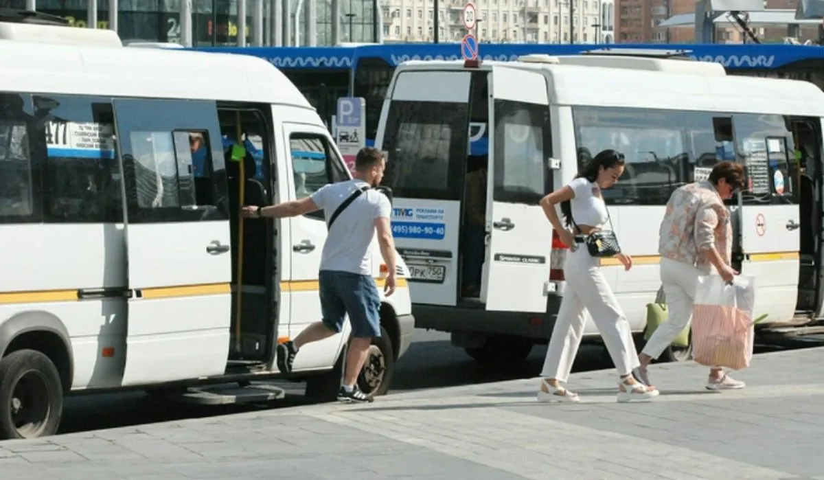 В Екатеринбурге десять автобусов сменят маршруты