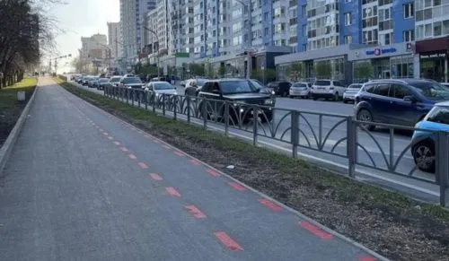 На улицах Екатеринбурга появились дорожки для самокатов 