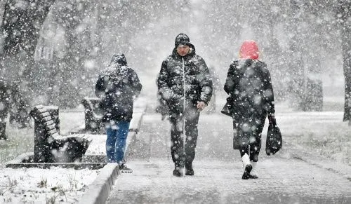 В Свердловской области объявили штормовое предупреждение из-за гололёда 